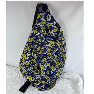 Kavu Sling Bag Blue/White Floral Rope Sling Walking Hiking Back Pack